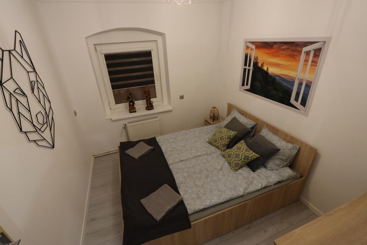 Apartament Przy Skwerku Daire Szklarska Poreba Dış mekan fotoğraf