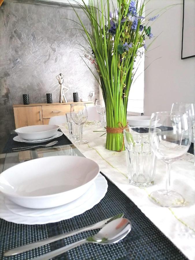 Apartament Przy Skwerku Daire Szklarska Poreba Dış mekan fotoğraf